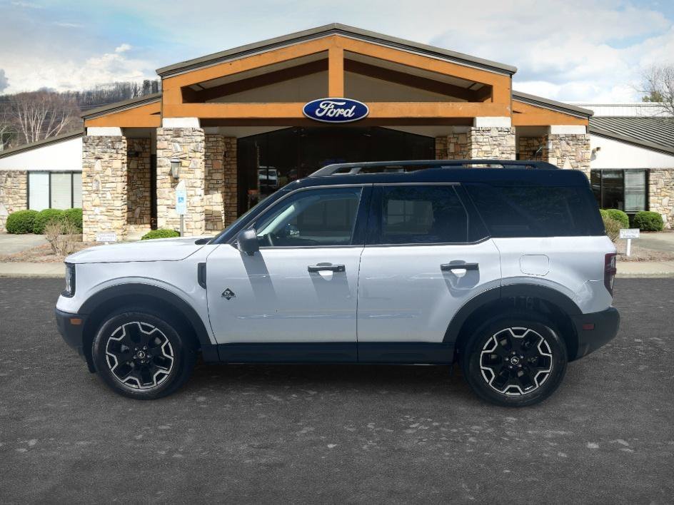 New 2026 Oxford White Ford Outer Banks® image 7