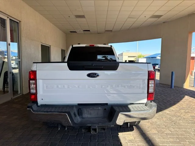 Used 2022 White Ford XLT image 3