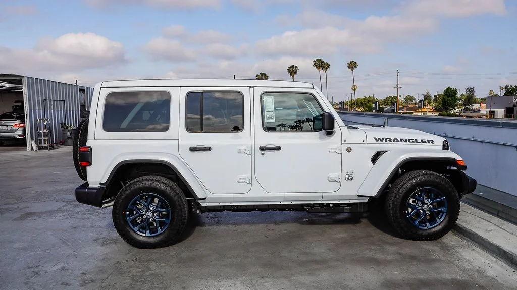 New 2026 White Jeep 85th Anniversary Edition image 13
