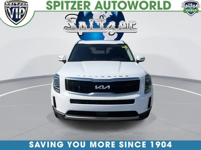 Used 2022 White Kia S image 4