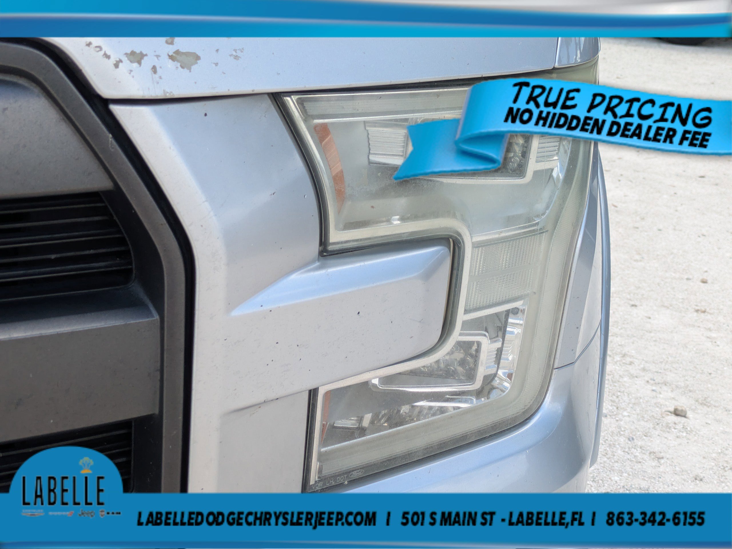 Used 2015  Ford Lariat image 10