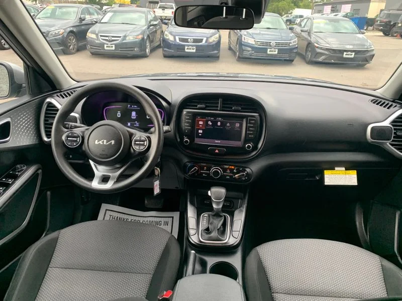 Used 2023 Gray Kia LX Wagon 4D image 38