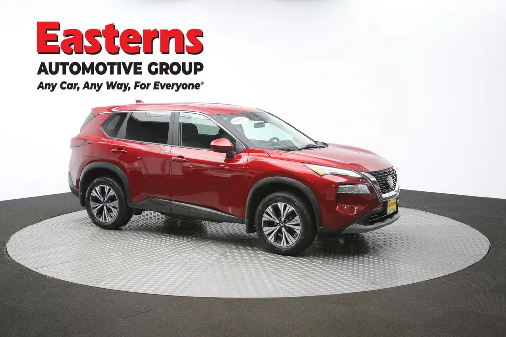 Used 2023 Red Nissan SV image 45