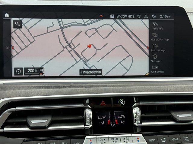 Used 2022 Carbon Black Metallic BMW xDrive40i image 17