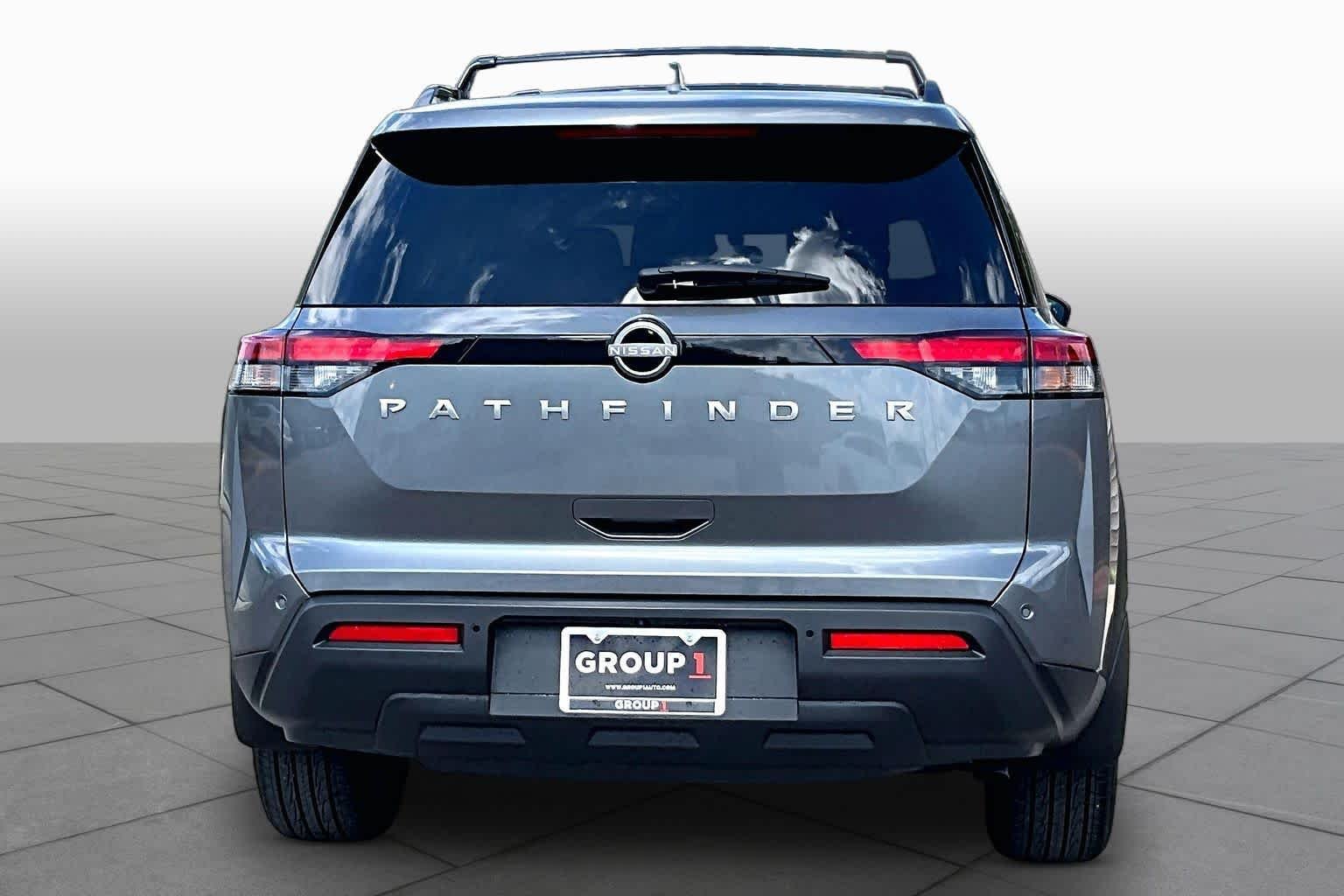 Certified Used 2025 Gun Metallic Nissan SV image 5