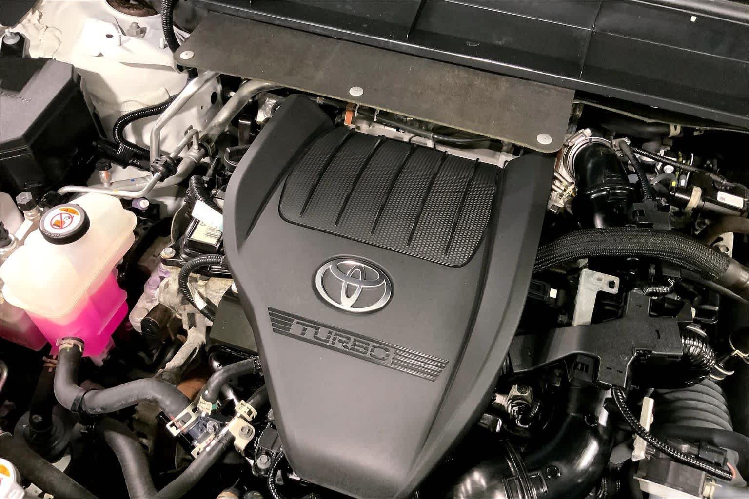 Used 2023 Wind Chill Pearl Toyota XSE image 33