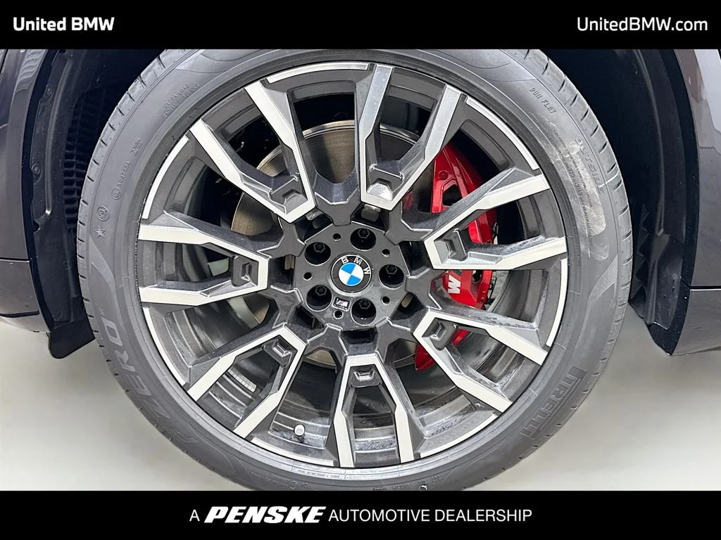 New 2026 Carbon Black Metallic BMW xDrive40i image 2