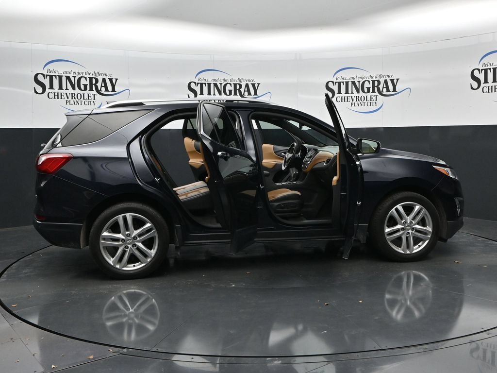 Used 2021 MIDNIGHT BLUE METALLIC Chevrolet Premier image 36