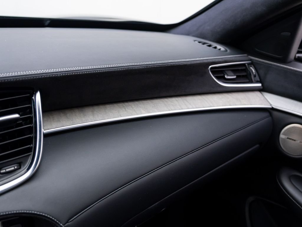 Used 2019 Black Obsidian INFINITI ESSENTIAL image 36