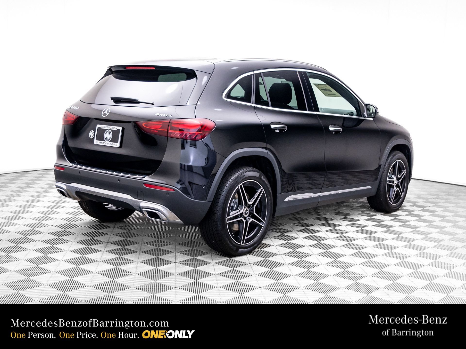 New 2026 Night Black Mercedes-Benz GLA 250 image 6