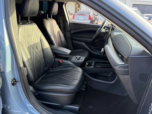 Certified Used 2023 Vapor Blue Ford Select image 45