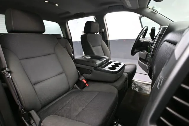 Used 2016 Red Chevrolet LT image 40