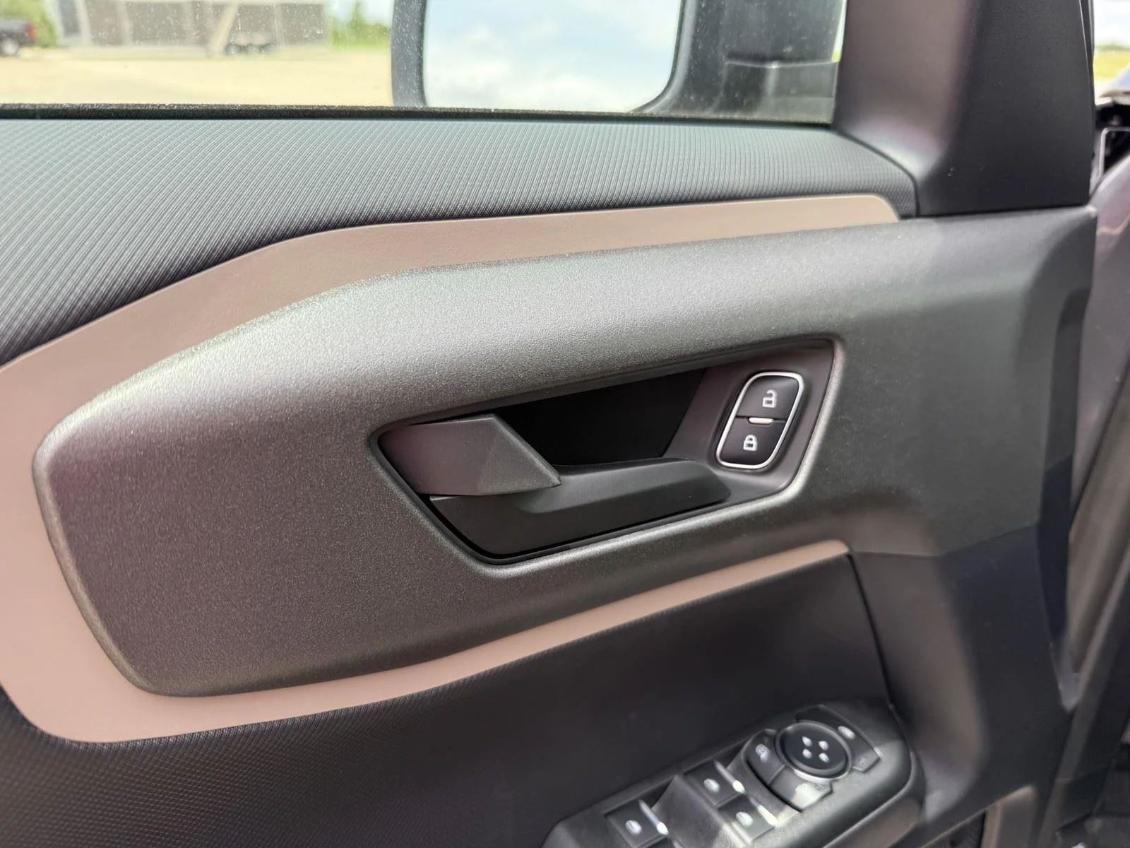 New 2026 Carbonized Gray Metallic Ford Big Bend® image 12
