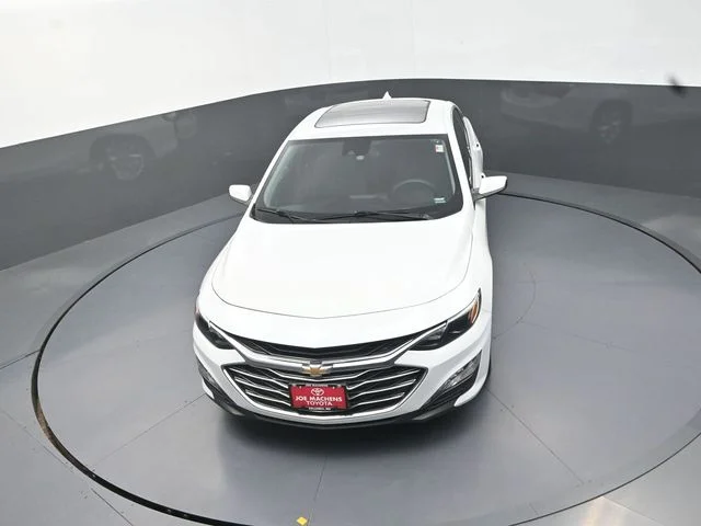 Used 2024 White Chevrolet LT image 25