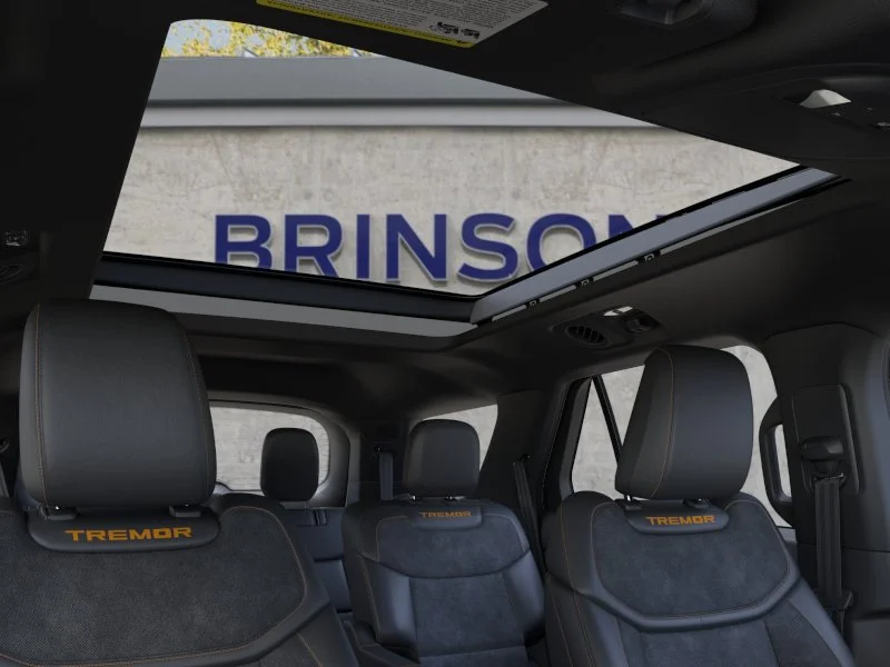 New 2026 Star White Metallic Tri-Coat Ford Tremor® image 45