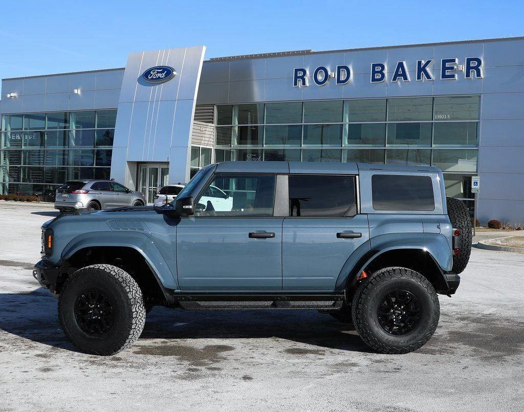 2025 Ford Bronco Raptor 4x4's photo
