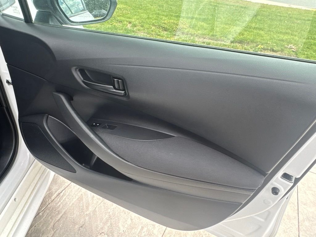 Used 2024 White Toyota LE image 35