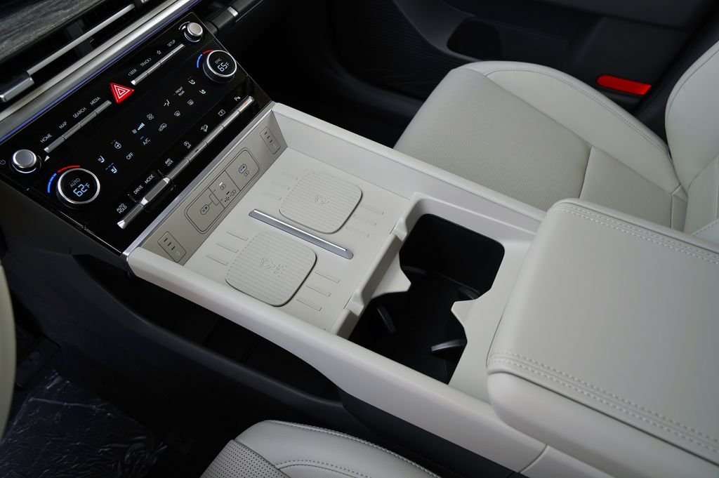 New 2026 Phantom Black Hyundai Limited image 55