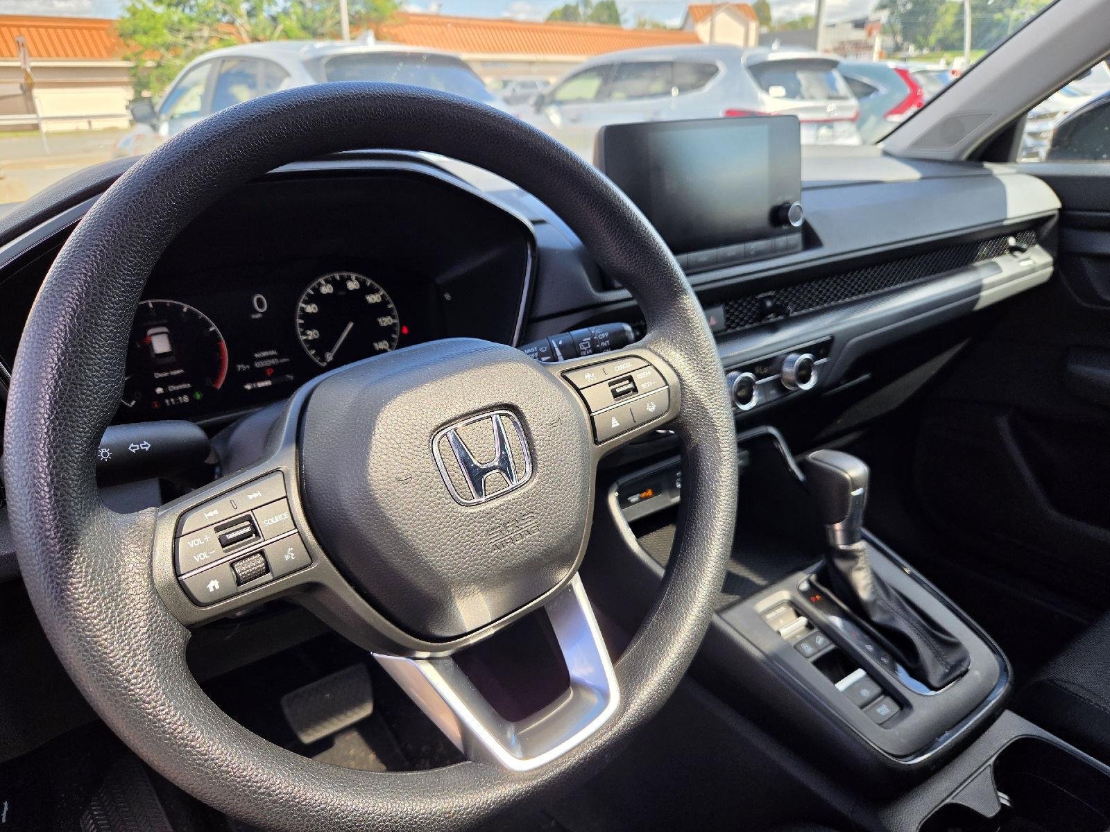 Used 2023 Crystal Black Pearl Honda EX image 7