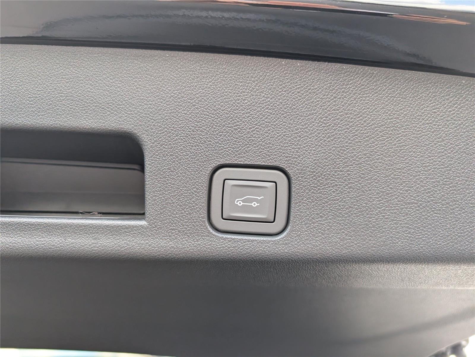 2026 Chevrolet Traverse LT - Photo 31