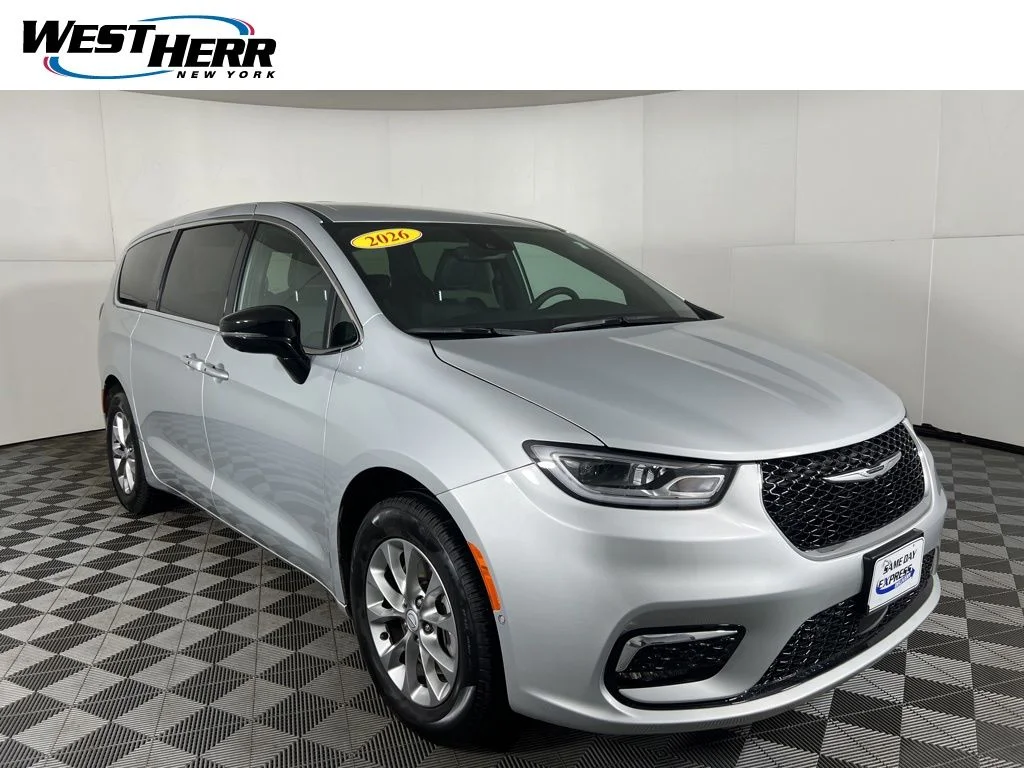 2026 Chrysler Pacifica Select AWD's photo