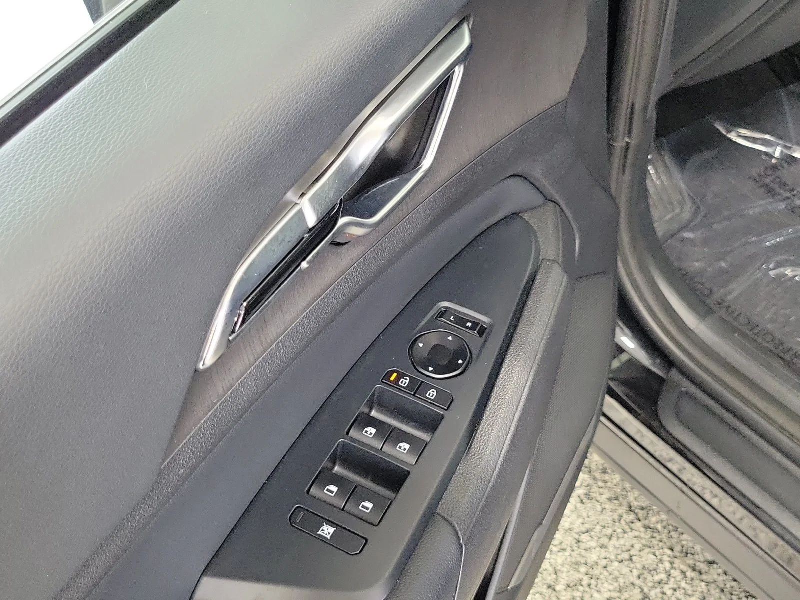 Certified Used 2026 Black Kia X-Line image 7
