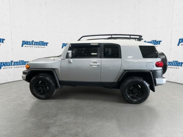 Used 2010  Toyota Base image 7