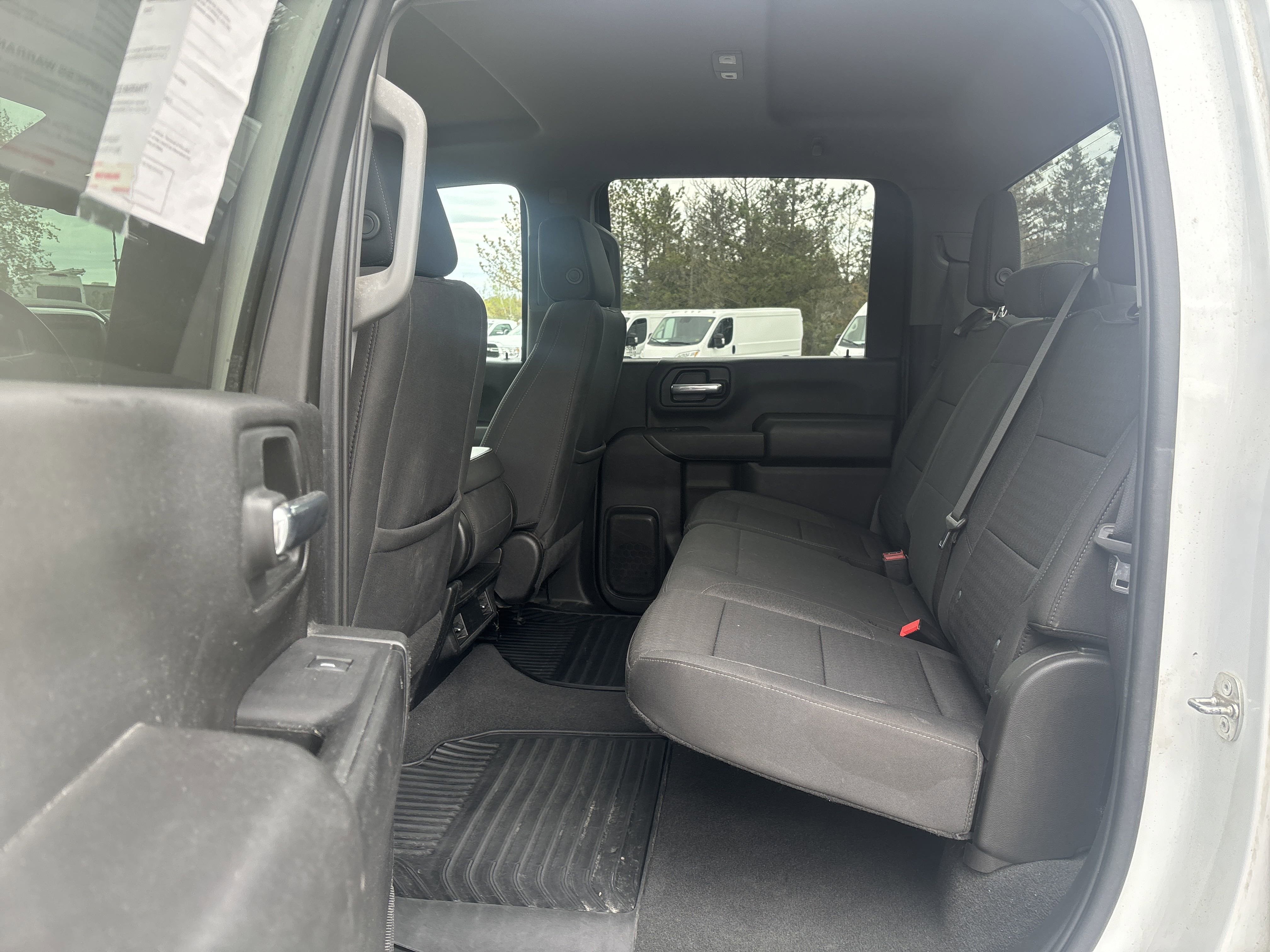 2024 Chevrolet Silverado 2500HD Custom - Photo 11