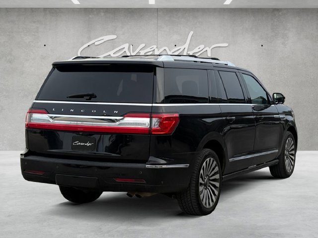 Used 2021 Black Lincoln Reserve image 16