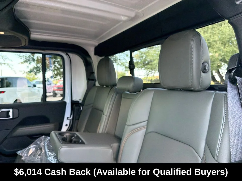 New 2026 Bright White Clearcoat Jeep Mojave image 32