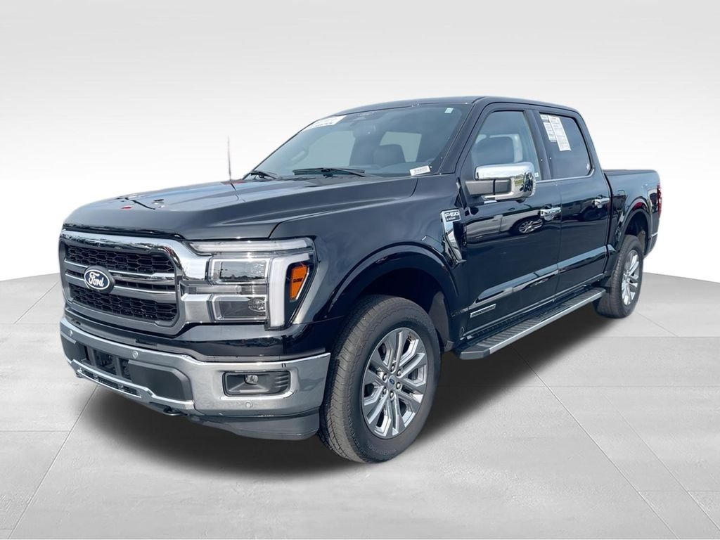 Used 2025 Black Ford Lariat image 4