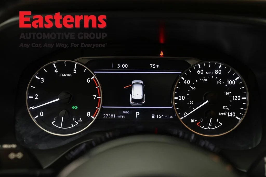 Used 2023 Gold Nissan SL image 18
