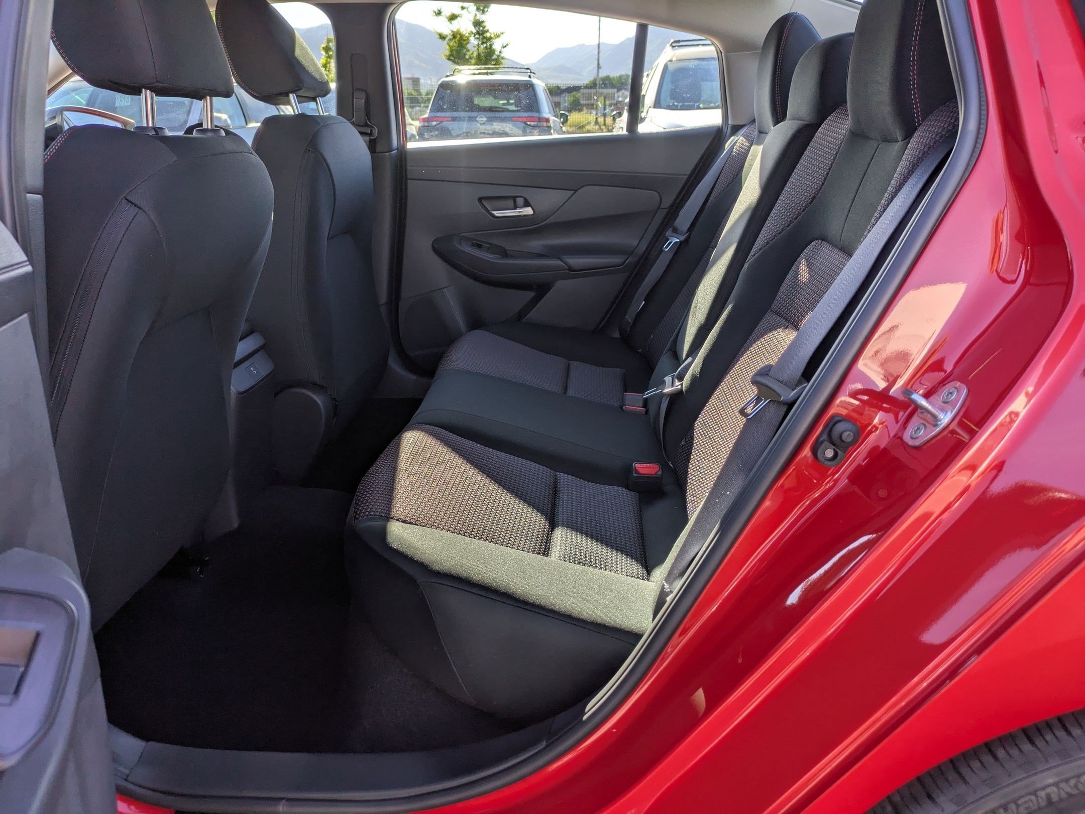 New 2026 Energetic Ember / Super Black Two-tone Nissan SR image 14