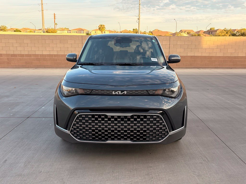Used 2025 Gray Kia EX image 4