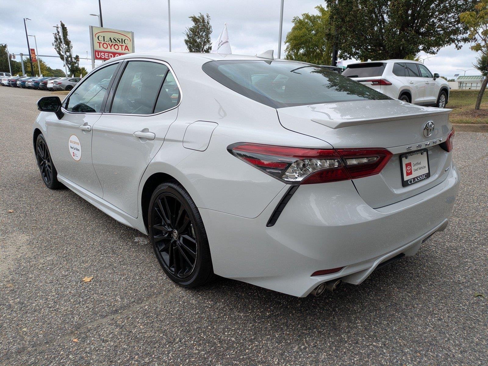 Used 2024  Toyota XSE image 6