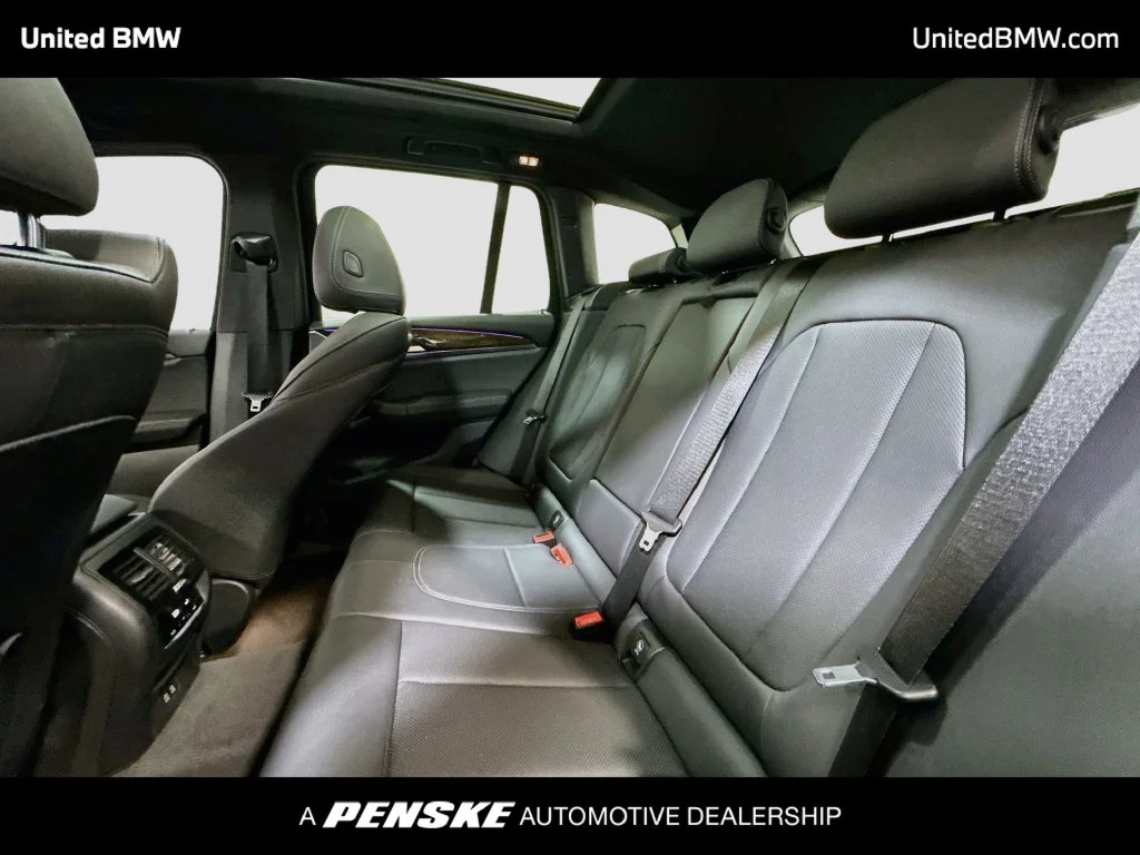 Used 2023 Dark Graphite BMW sDrive30i image 20
