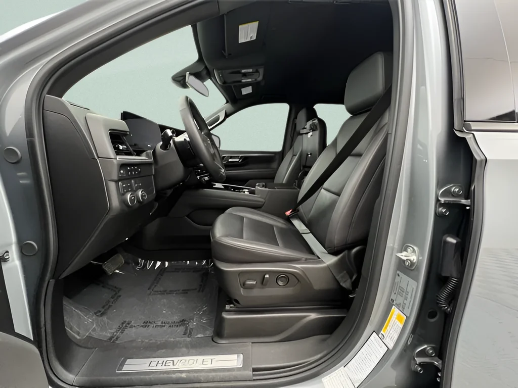Used 2025 Sterling Gray Metallic Chevrolet Z71 image 25