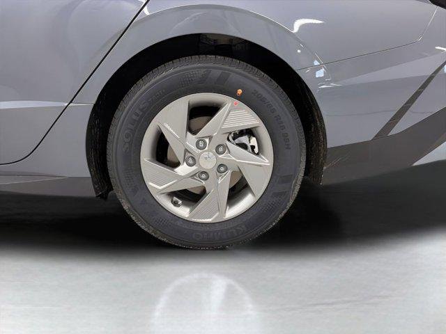 New 2026 Blue Hyundai SE image 25
