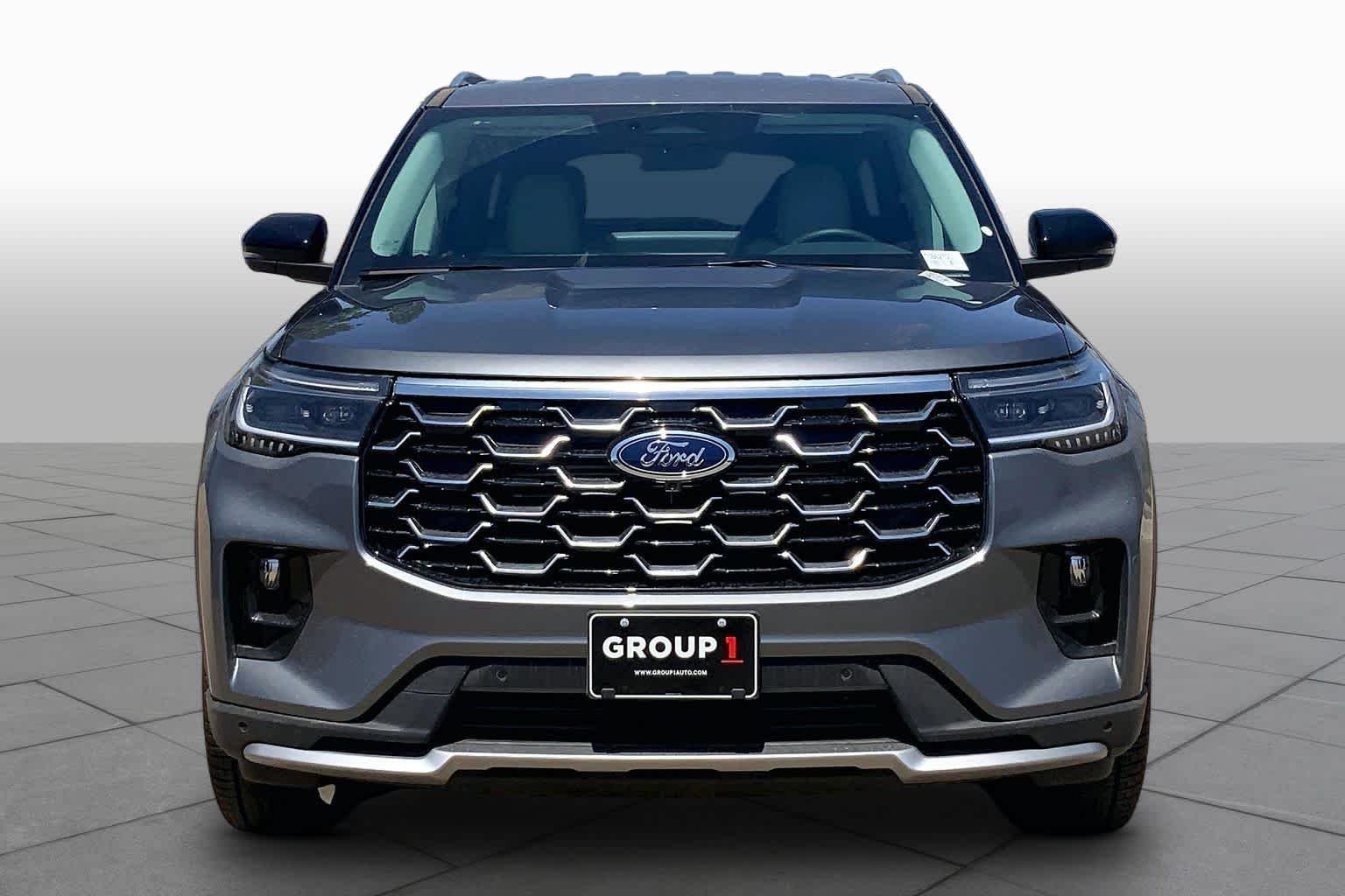 New 2026 Carbonized Gray Metallic Ford Platinum™ image 3