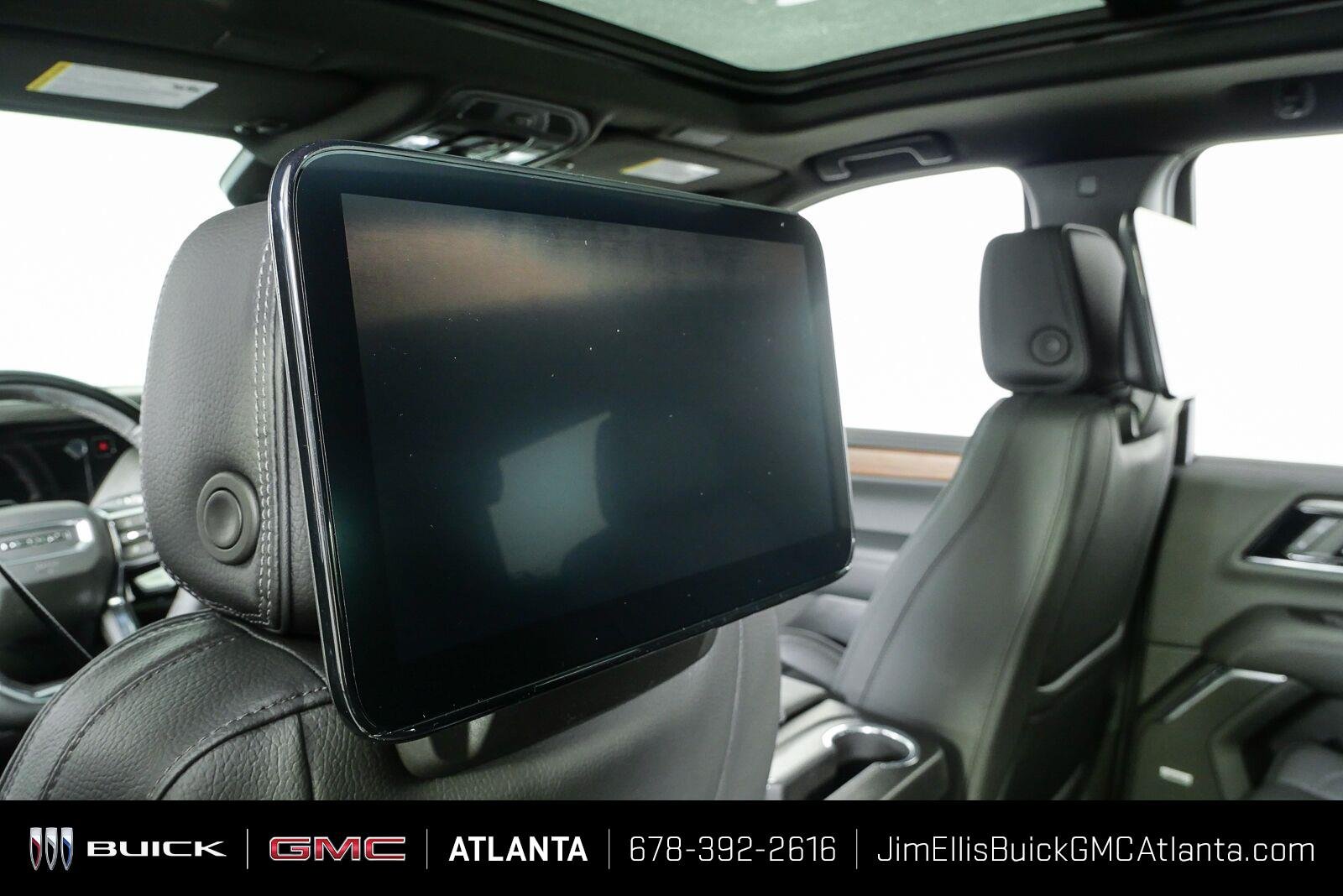 2027 GMC Yukon Denali - Photo 19