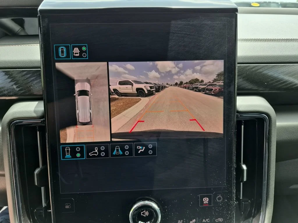 2026 GMC Yukon XL AT4 - Photo 32