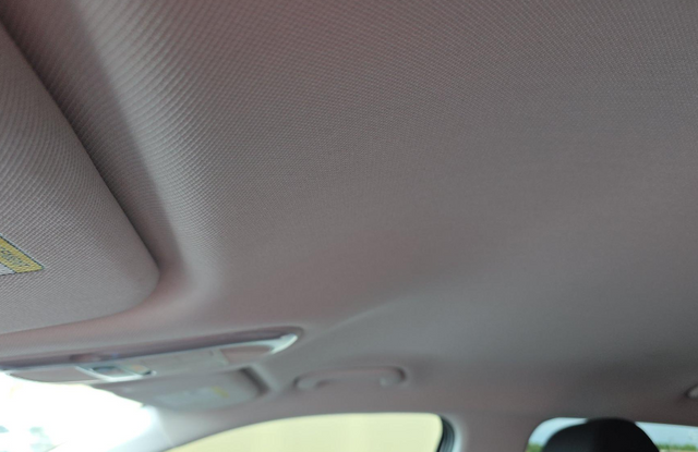 Certified Used 2025 White Hyundai SEL image 10