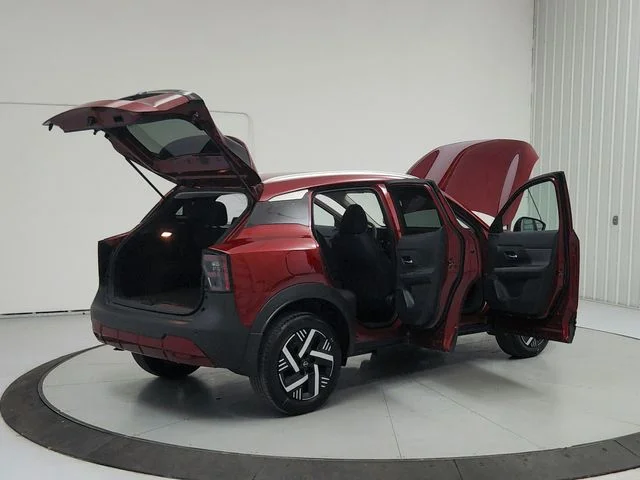 2026 Nissan KICKS SV - Photo 15