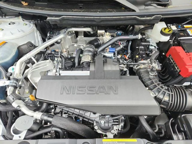 New 2026 White Nissan Platinum image 17