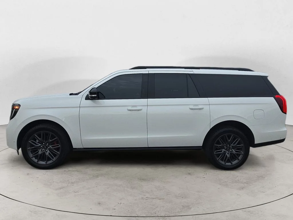 Used 2025 White Ford Platinum image 8