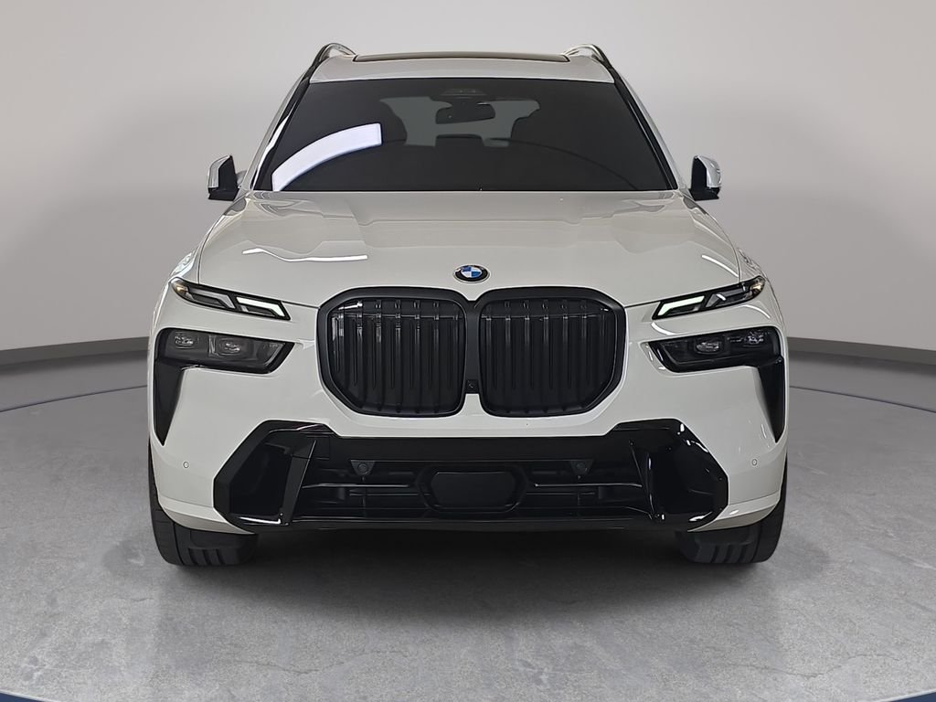 Certified Used 2026 Alpine White BMW xDrive40i image 3