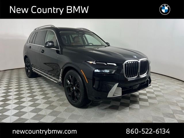 2023 BMW X7 xDrive40i's photo