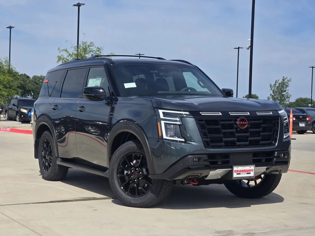 2026 Nissan Armada PRO-4X's photo