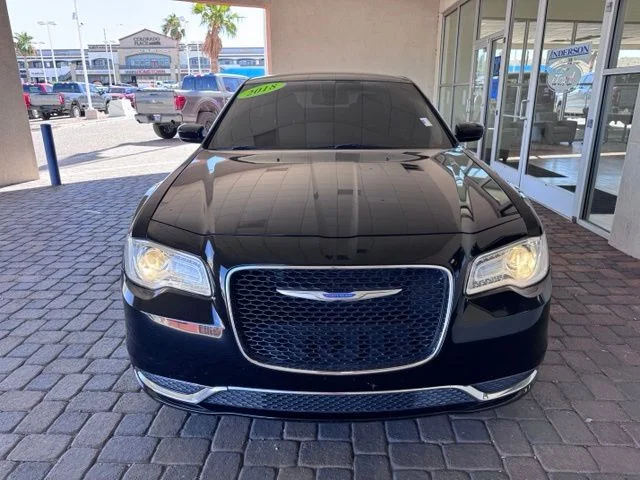 2018 Chrysler 300 Touring - Photo 8