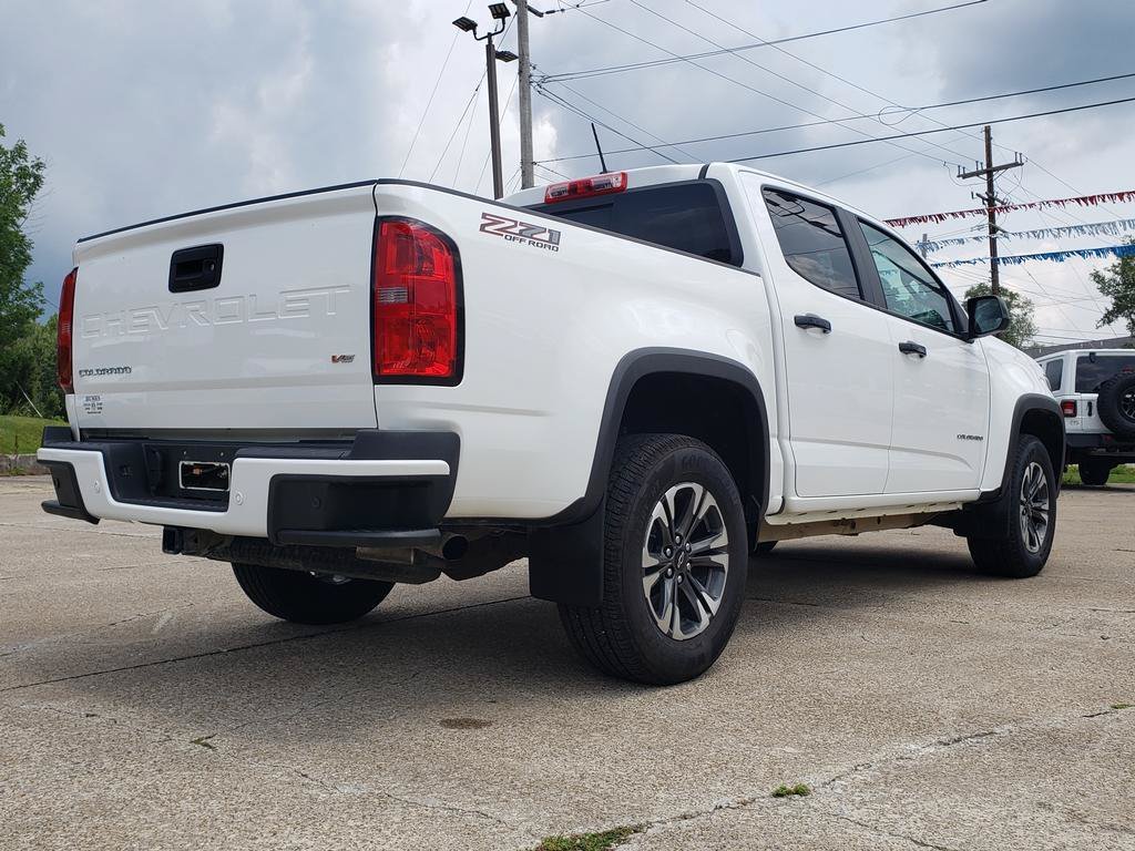 Used 2022 Summit White Chevrolet 4WD Z71 image 3